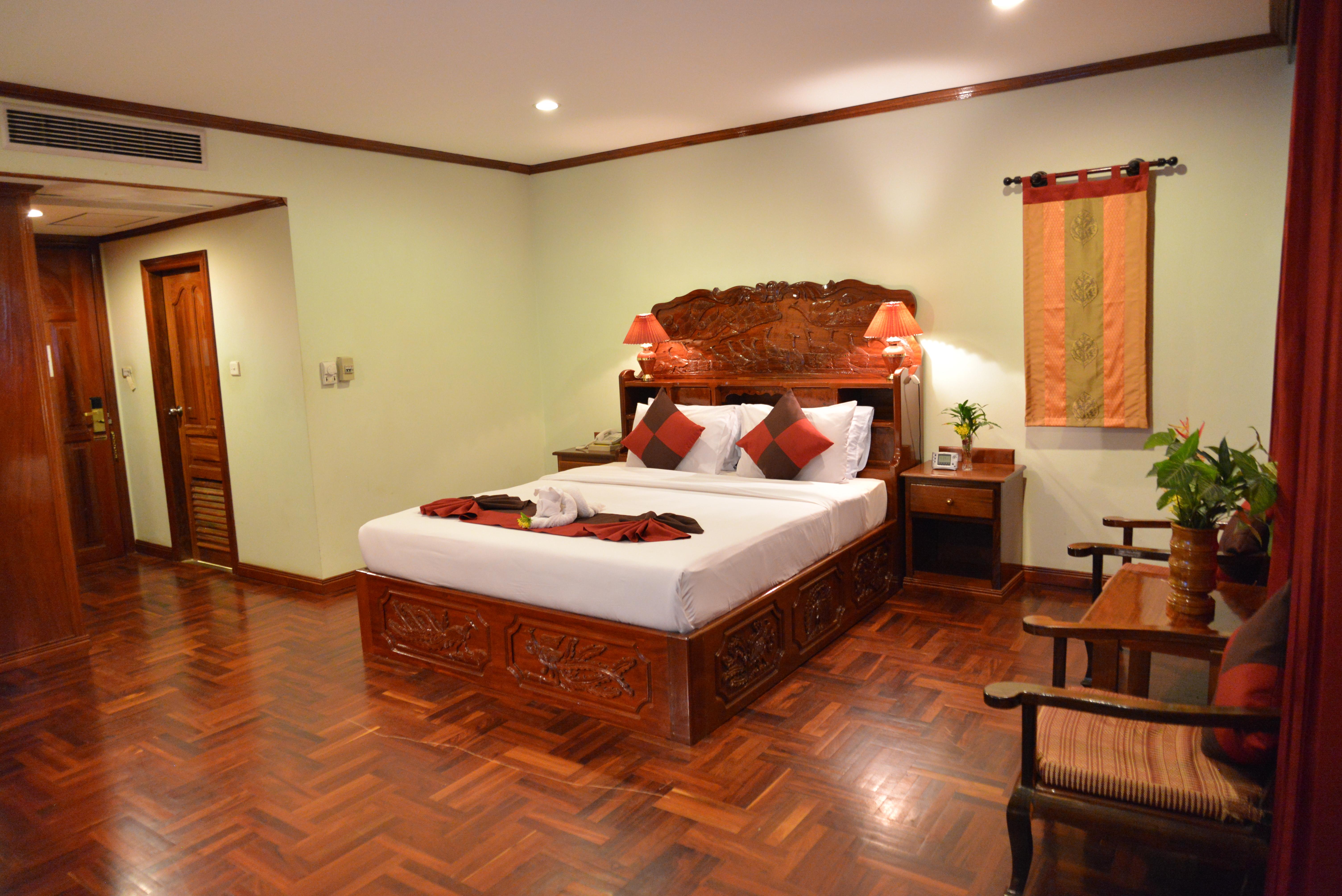 Angkor Hotel Сіємреап Екстер'єр фото