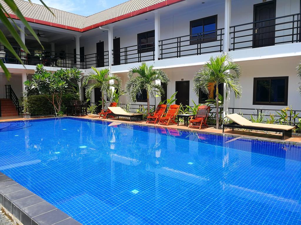 Angkor Hotel Сіємреап Екстер'єр фото